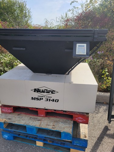 Nuarc msp 3140 light - light, table